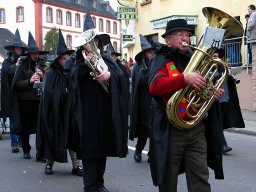 Umzug in Könen 2004